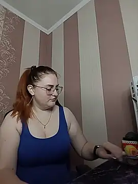FoxyFlameX online show from June 2, 2026, 9:00 am