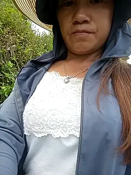 jenene99 online show from June 28, 2026, 1:00 am