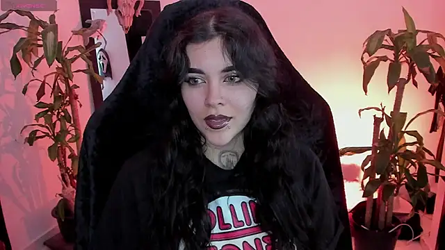 MissCharlottte 18 online show from June 9, 2026, 4:46 am