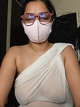 Snapshot of Glorious_Bhabhi chatting on July 11, 2026, 5:48 pm Glorious Bhabhi online show from July 11, 2026, 5:48 pm