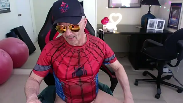 Snapshot of hotdadbod chatting on September 29, 2025, 8:24 pm hotdadbod online show from September 29, 2025, 8:24 pm