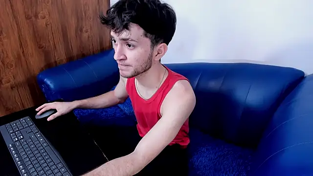 kavencastro online show from May 21, 2026, 3:35 am