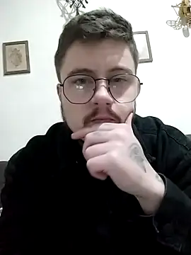 BNBEAR96 online show from May 12, 2026, 6:10 am