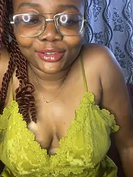Creamyyystar online show from July 9, 2026, 11:09 pm