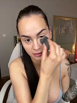 BabyyGirll  online show from June 15, 2026, 8:05 am