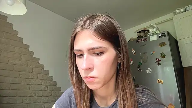 ZaraGuyette online show from June 24, 2026, 2:05 pm