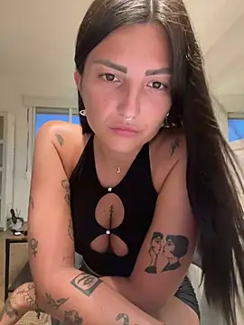 leaascorpioo online show from July 23, 2026, 7:34 pm