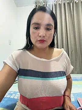 Snapshot of rousee69_ chatting on June 5, 2026, 10:48 pm rousee69 online show from June 5, 2026, 10:48 pm