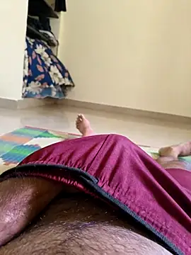 1Horny Boy1 online show from May 29, 2026, 4:43 am