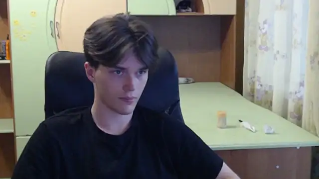 arthur   king online show from June 10, 2026, 12:48 pm