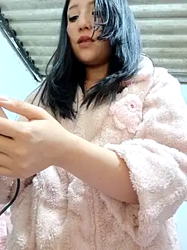 mileidy0106 online show from June 14, 2026, 1:47 am