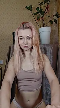 Lunaria5391 online show from June 26, 2026, 4:11 pm