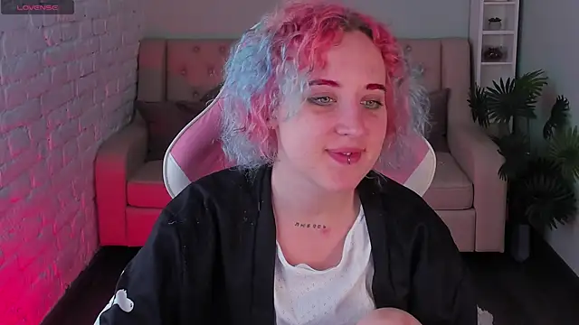 Snapshot of ScarlettSparkss chatting on May 25, 2026, 1:28 pm ScarlettSparkss online show from May 25, 2026, 1:28 pm