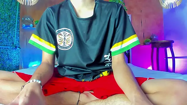 leonix love online show from June 5, 2026, 8:53 am