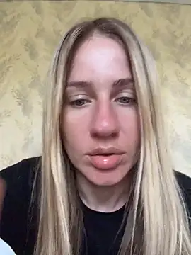AnnaMist  online show from June 8, 2026, 6:47 am