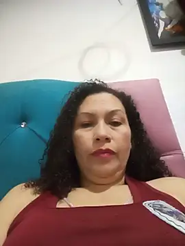paulett15 online show from July 5, 2026, 4:14 pm