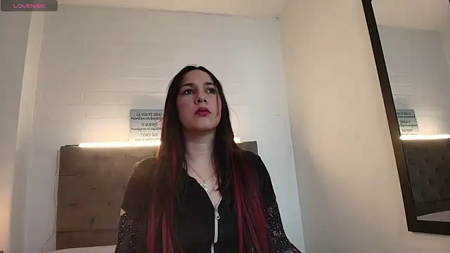 Rossy Marks online show from June 19, 2026, 2:38 am