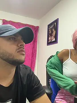 Snapshot of ladyandnico chatting on July 18, 2026, 4:05 am ladyandnico online show from July 18, 2026, 4:05 am