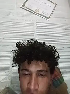 El CharlyX69X online show from May 28, 2026, 6:10 am