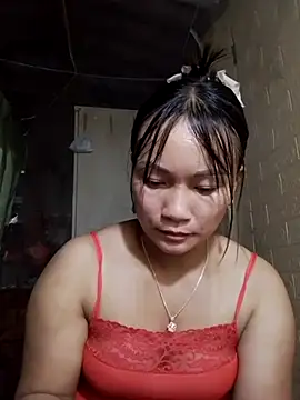 Snapshot of jenjen990 chatting on May 20, 2026, 12:44 pm jenjen990 online show from May 20, 2026, 12:44 pm