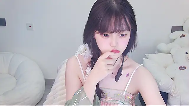 Evil-Bunny007 online show from May 30, 2026, 11:29 am