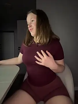 cherry rrrrrr online show from May 25, 2026, 10:54 am