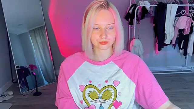 angelllisss online show from May 31, 2026, 10:11 am