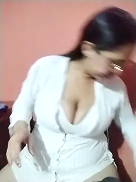 Pamela sa online show from June 2, 2026, 3:41 am