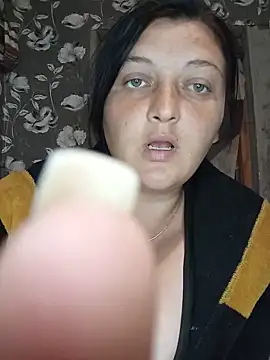 Angelina9612 online show from June 3, 2026, 6:57 pm