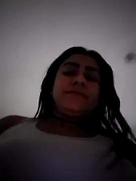 Scarlet 01  online show from June 30, 2026, 12:22 am