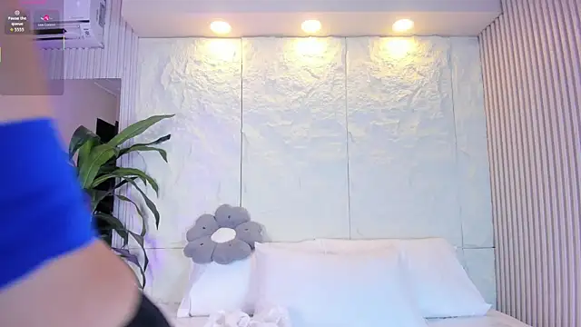 Snapshot of Dulce_Vict chatting on June 19, 2026, 3:55 am Dulce Vict online show from June 19, 2026, 3:55 am