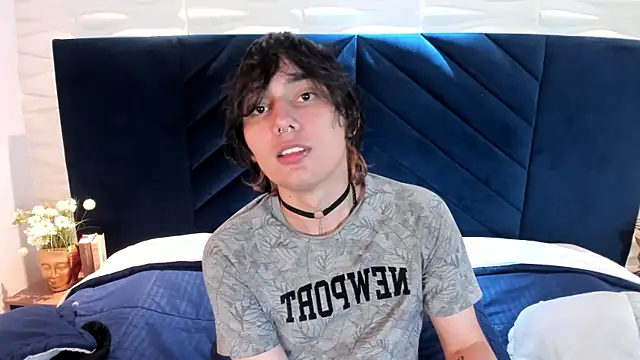Snapshot of Brunodeluca_ chatting on July 4, 2026, 7:31 pm Brunodeluca online show from July 4, 2026, 7:31 pm
