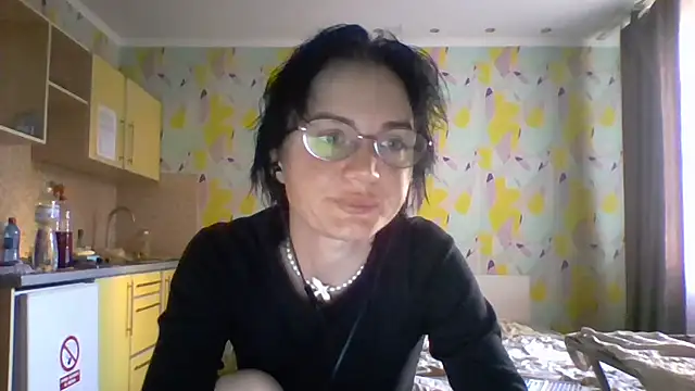 Diana sosala online show from June 26, 2026, 4:00 pm