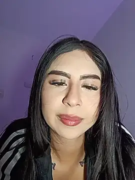 Carolinekennedy online show from June 3, 2026, 4:56 pm