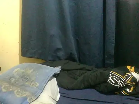 naughty-slender online show from June 16, 2026, 4:20 pm