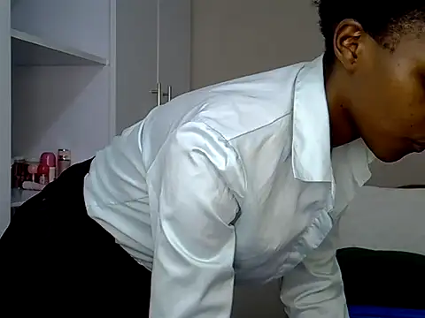 Snapshot of Sexycarll9 chatting on July 3, 2026, 8:37 pm Sexycarll9 online show from July 3, 2026, 8:37 pm