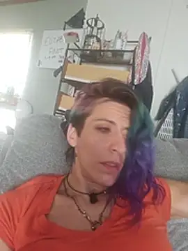Snapshot of PixieLix chatting on June 24, 2026, 4:06 pm PixieLix online show from June 24, 2026, 4:06 pm