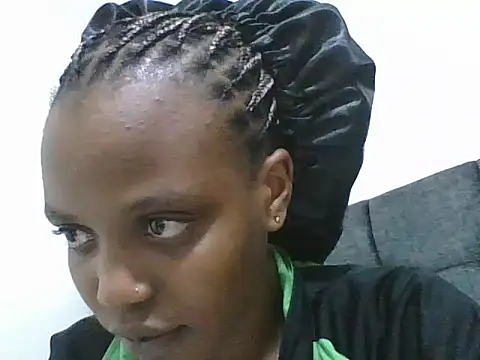 Snapshot of chickcute12 chatting on July 2, 2026, 3:45 am chickcute12 online show from July 2, 2026, 3:45 am
