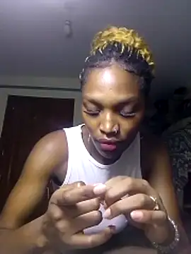 Snapshot of prettyfeyy chatting on June 3, 2026, 10:15 pm prettyfeyy online show from June 3, 2026, 10:15 pm