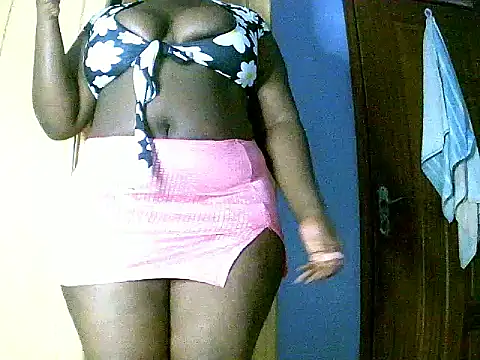 Bigbuttt2 online show from June 19, 2026, 7:45 am