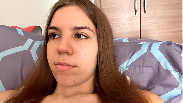 Snapshot of LaurindaStalford chatting on July 13, 2026, 2:42 pm LaurindaStalford online show from July 13, 2026, 2:42 pm