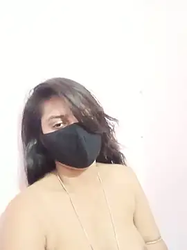 naughty pritii online show from May 22, 2026, 4:23 pm