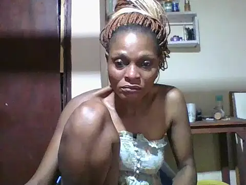 Ebonyqueen4 online show from June 10, 2026, 5:39 am