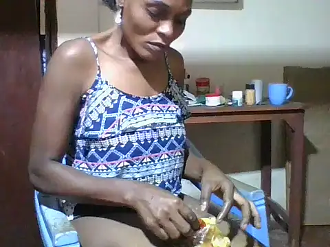 Ebonyqueen4 online show from June 15, 2026, 3:36 pm