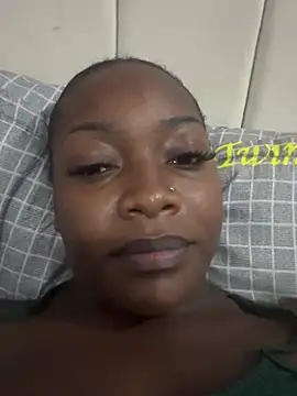 sexy linah01 online show from May 18, 2026, 1:50 pm