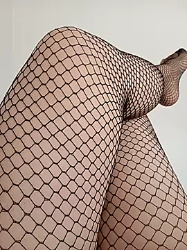 Selen rich gril online show from June 3, 2026, 12:41 pm