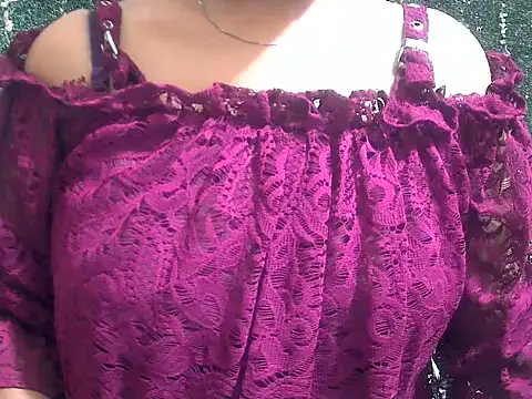 Snapshot of shallykaur chatting on June 9, 2026, 3:51 am shallykaur online show from June 9, 2026, 3:51 am