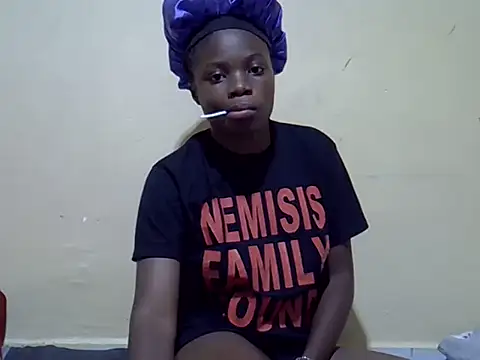 Snapshot of Talishabae chatting on June 13, 2026, 6:50 pm Talishabae online show from June 13, 2026, 6:50 pm