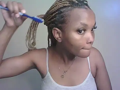 PrettyT5 online show from July 13, 2026, 7:16 pm