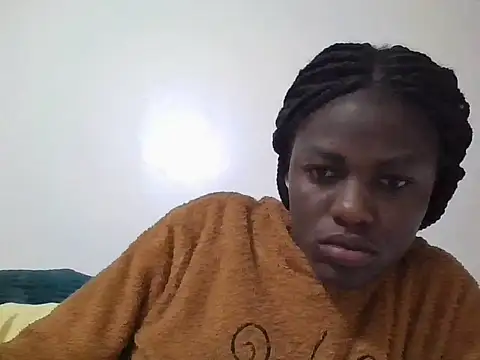 Snapshot of Hot_Berry18 chatting on June 2, 2026, 7:38 pm Hot Berry18 online show from June 2, 2026, 7:38 pm